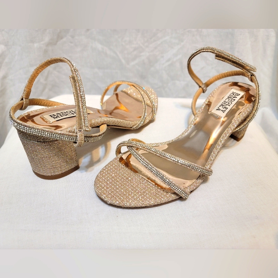 Badgley Mischka Freedom Ankle Strap Sandals Sz 5